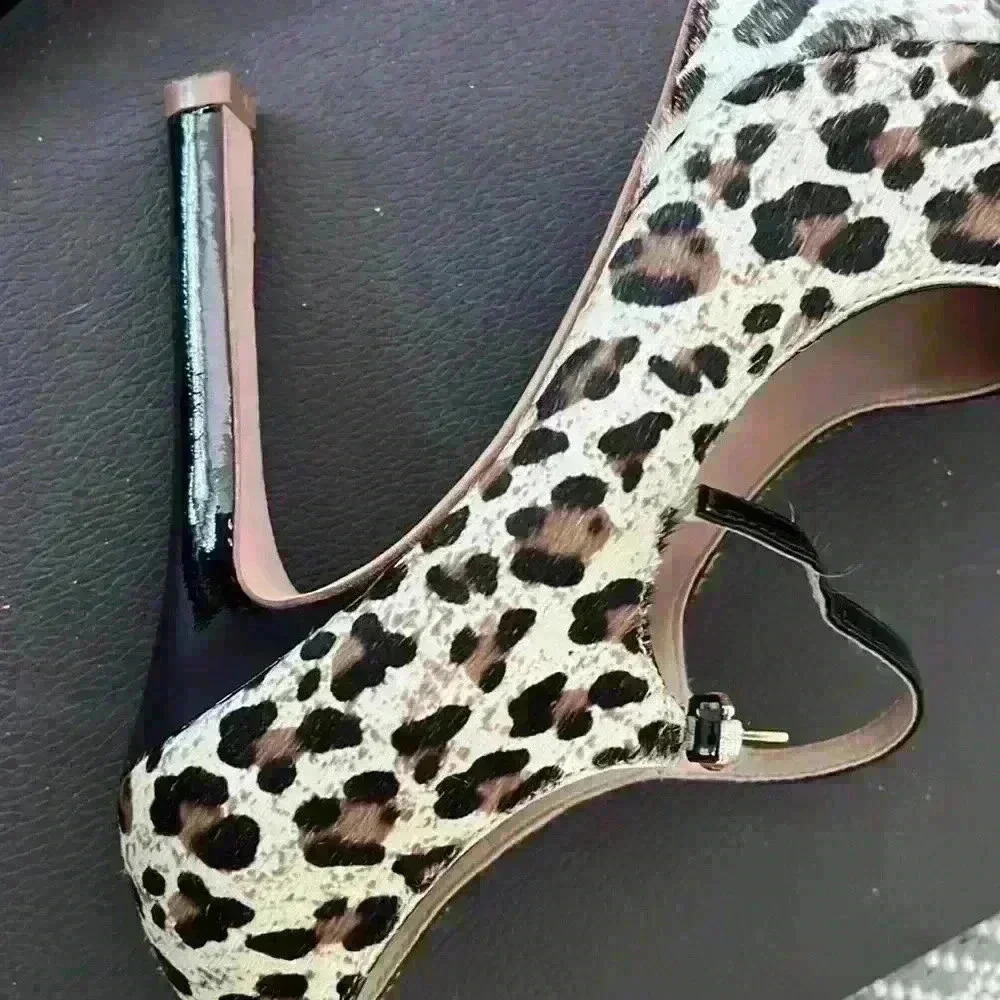 Joan & David platform pumps 5 inch heels . - Picture 5 of 8